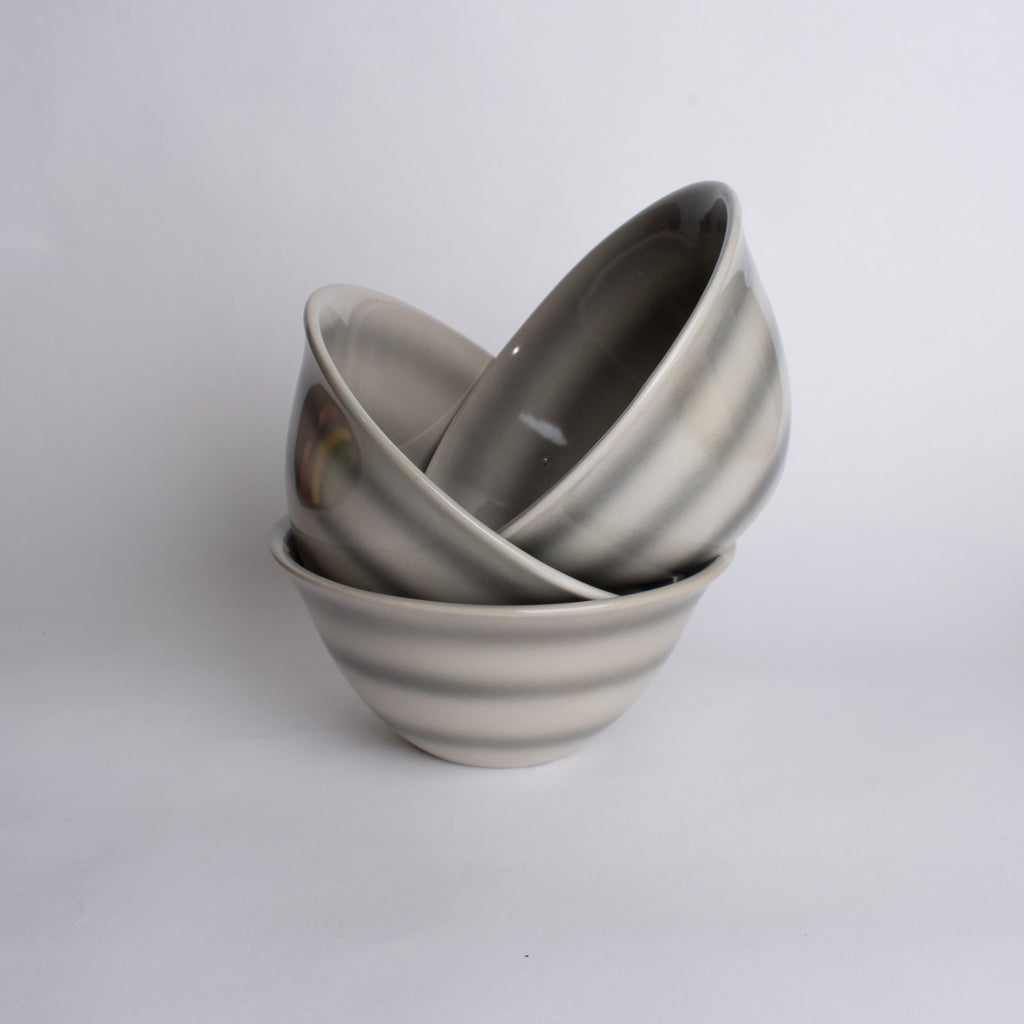 Flare Bowl in Gray Stripe