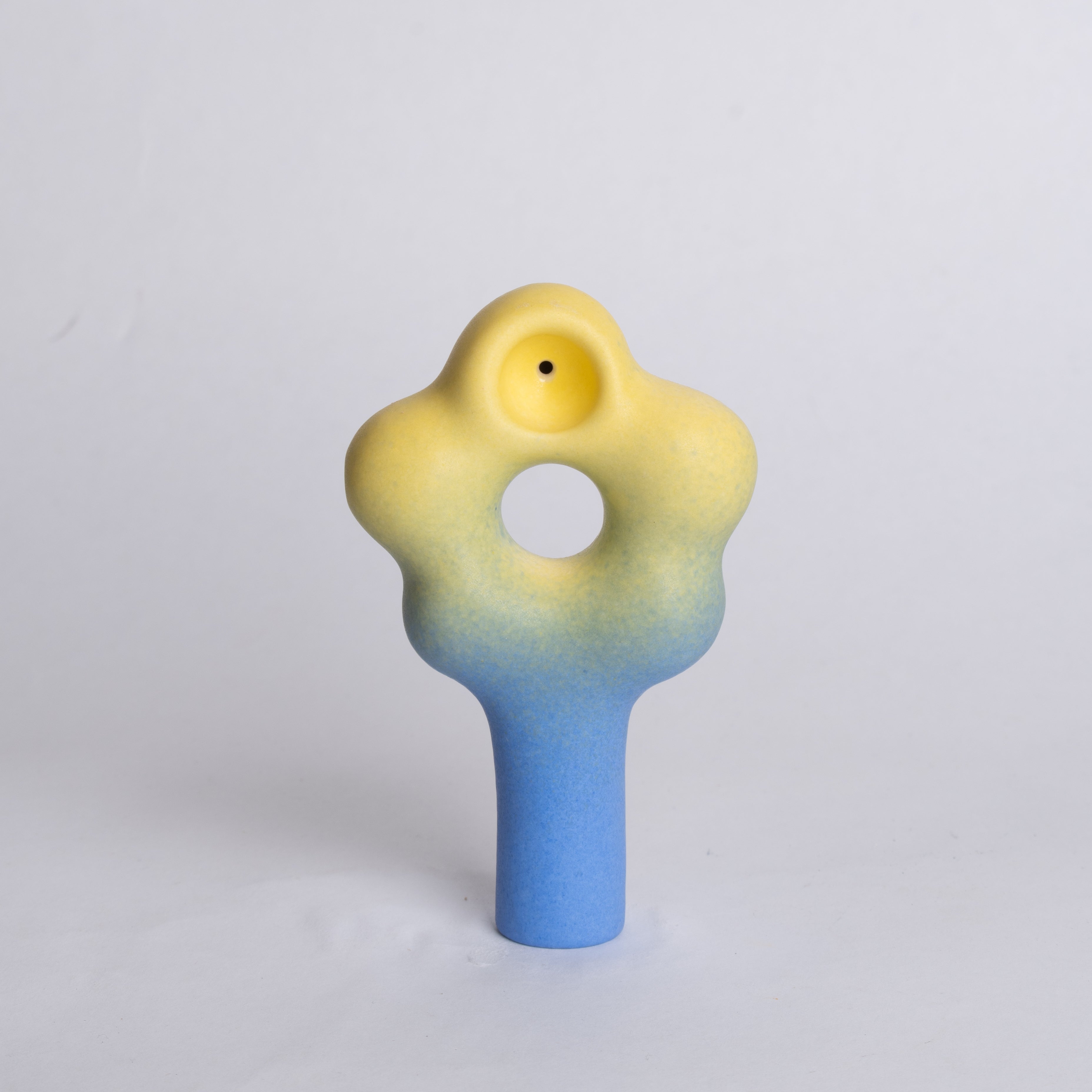 Cornflower Blue Daisy