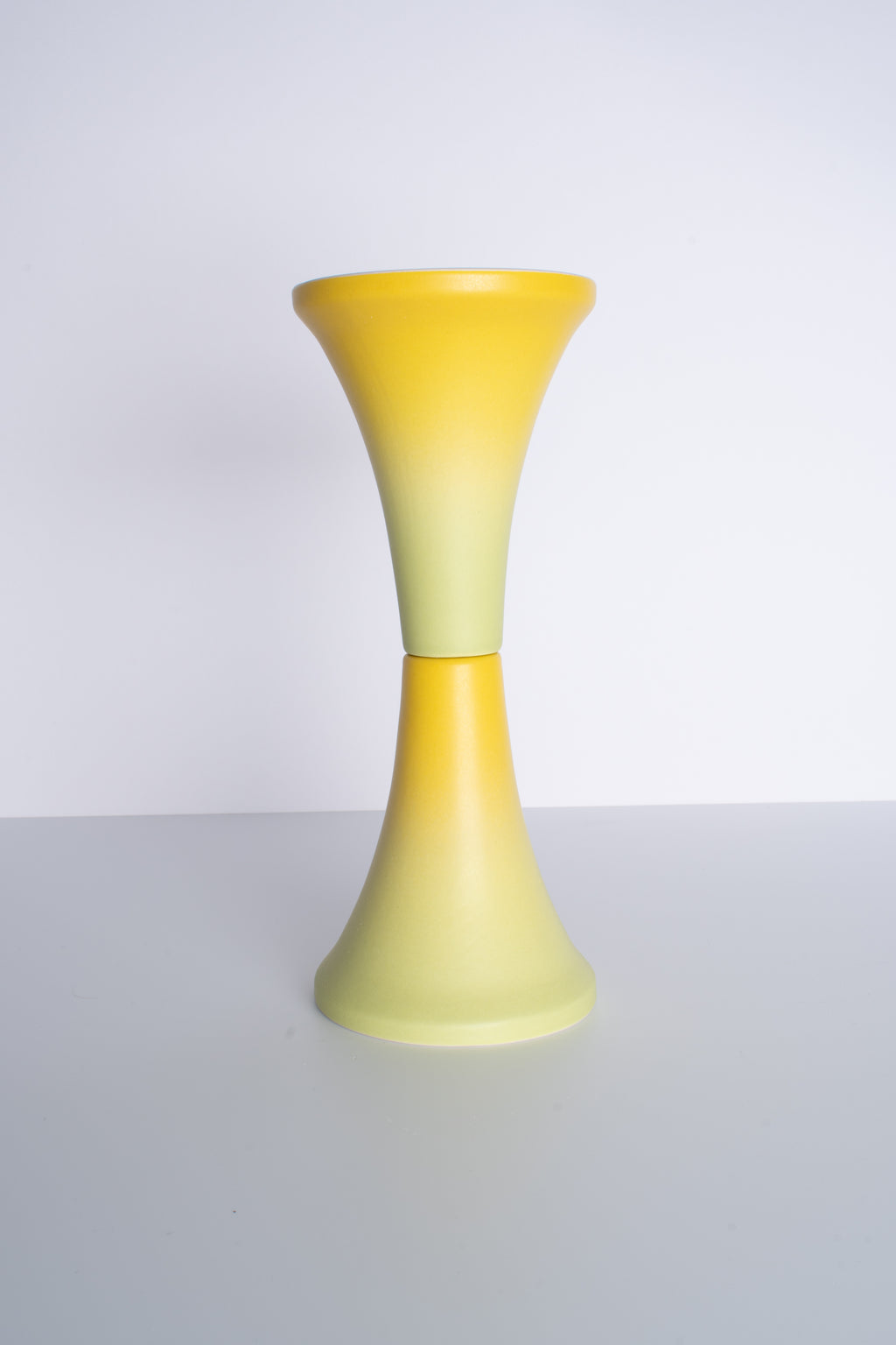 Salt and Pepper Shaker set in Lemon